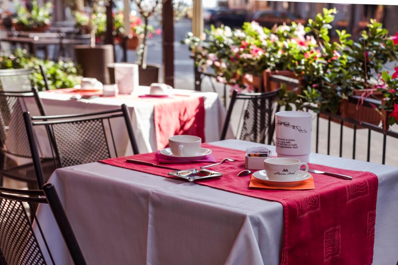 Hotel Marisa Albenga Bagian luar foto